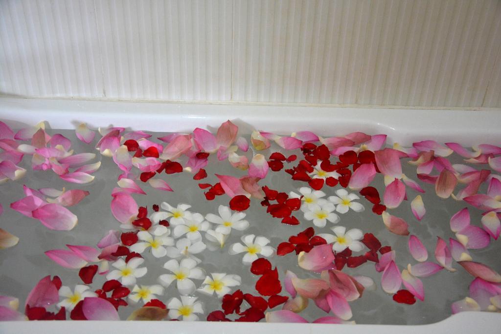 Mango Rain Boutique Hotel Siem Reap Bagian luar foto