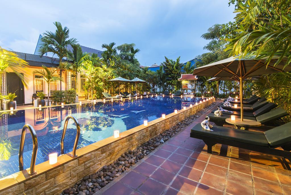 Mango Rain Boutique Hotel Siem Reap Bagian luar foto